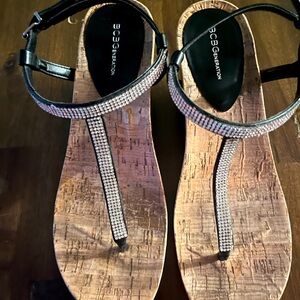 wedges pretty comfortable worn few times